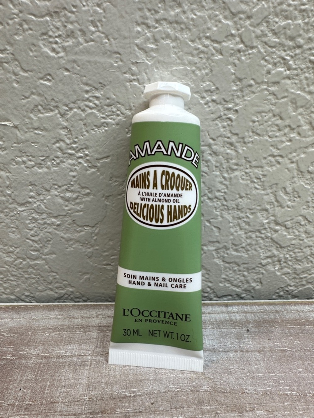 $9 🌙‎ L’Occitane Almond Delicious Amande Hand Cream